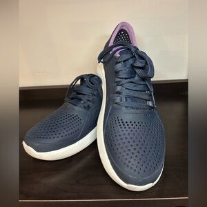 Crocs Lite Ride Womens size 7 waterproof lace up sneakers